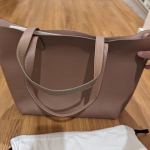Cuyana structured leather tote